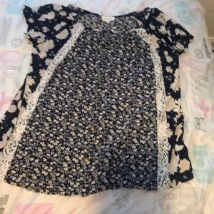 Cute maternity top